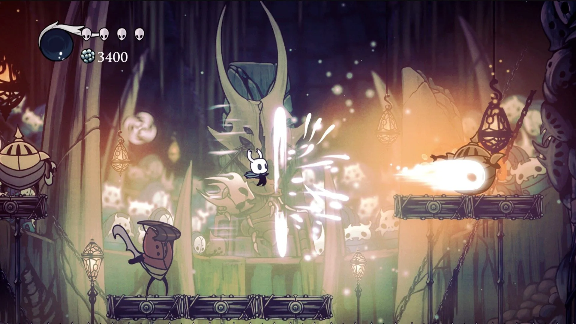 Chiến binh tí hon phóng ma thuật trong Hollow Knight, một kiệt tác Metroidvania phát triển từ game Flash.