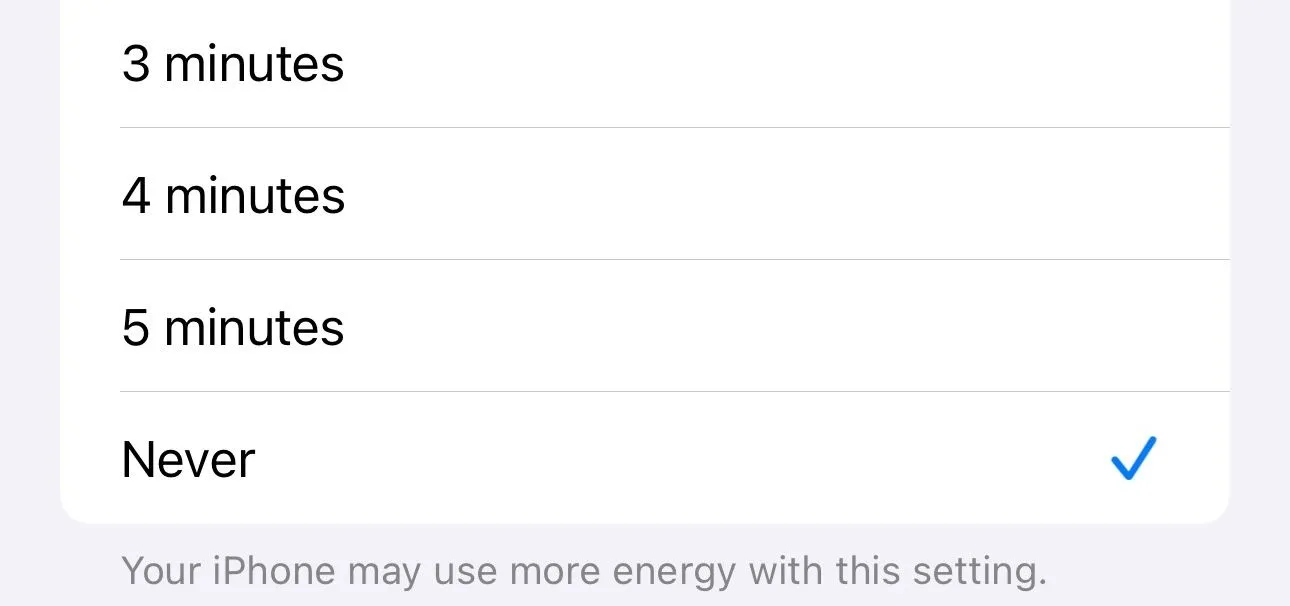 Chọn tùy chọn &quot;Không&quot; cho tính năng Tự động khóa màn hình trên iPhone.