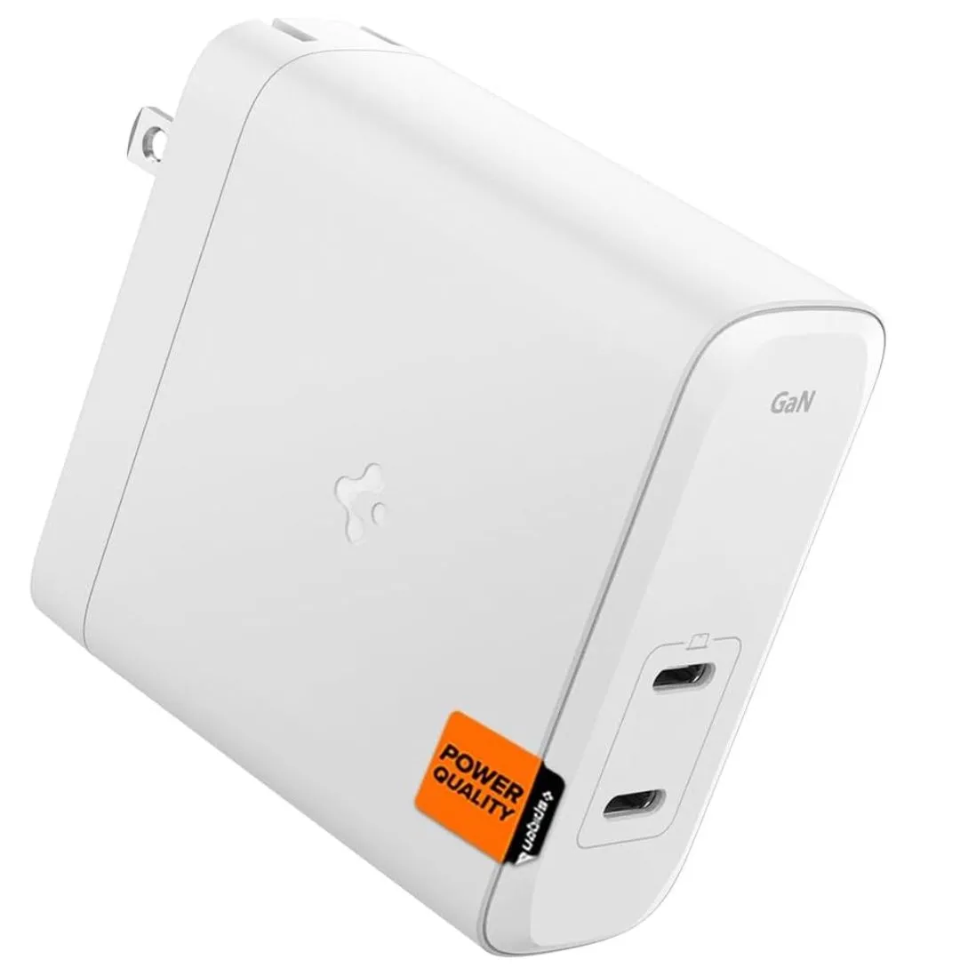 Củ sạc Spigen GaN III 140W với thiết kế nhỏ gọn và cổng USB-C tiện lợi