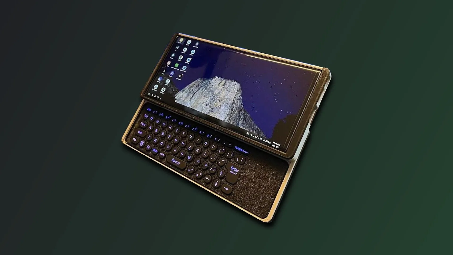 Điện thoại Samsung Galaxy Note 10+ với vỏ bàn phím vật lý in 3D biến thành laptop mini.