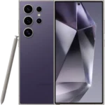 Điện thoại Samsung Galaxy S24 Ultra hiển thị màn hình chính với giao diện người dùng One UI