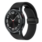 Đồng hồ thông minh Samsung Galaxy Watch 6 Classic với viền xoay vật lý nổi bật.