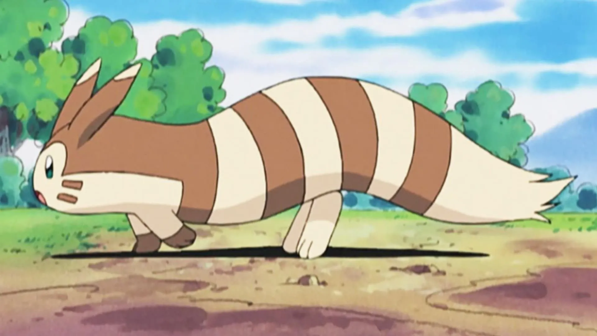Furret với thân hình dài, linh hoạt di chuyển ngang trong một cảnh của anime Pokémon.