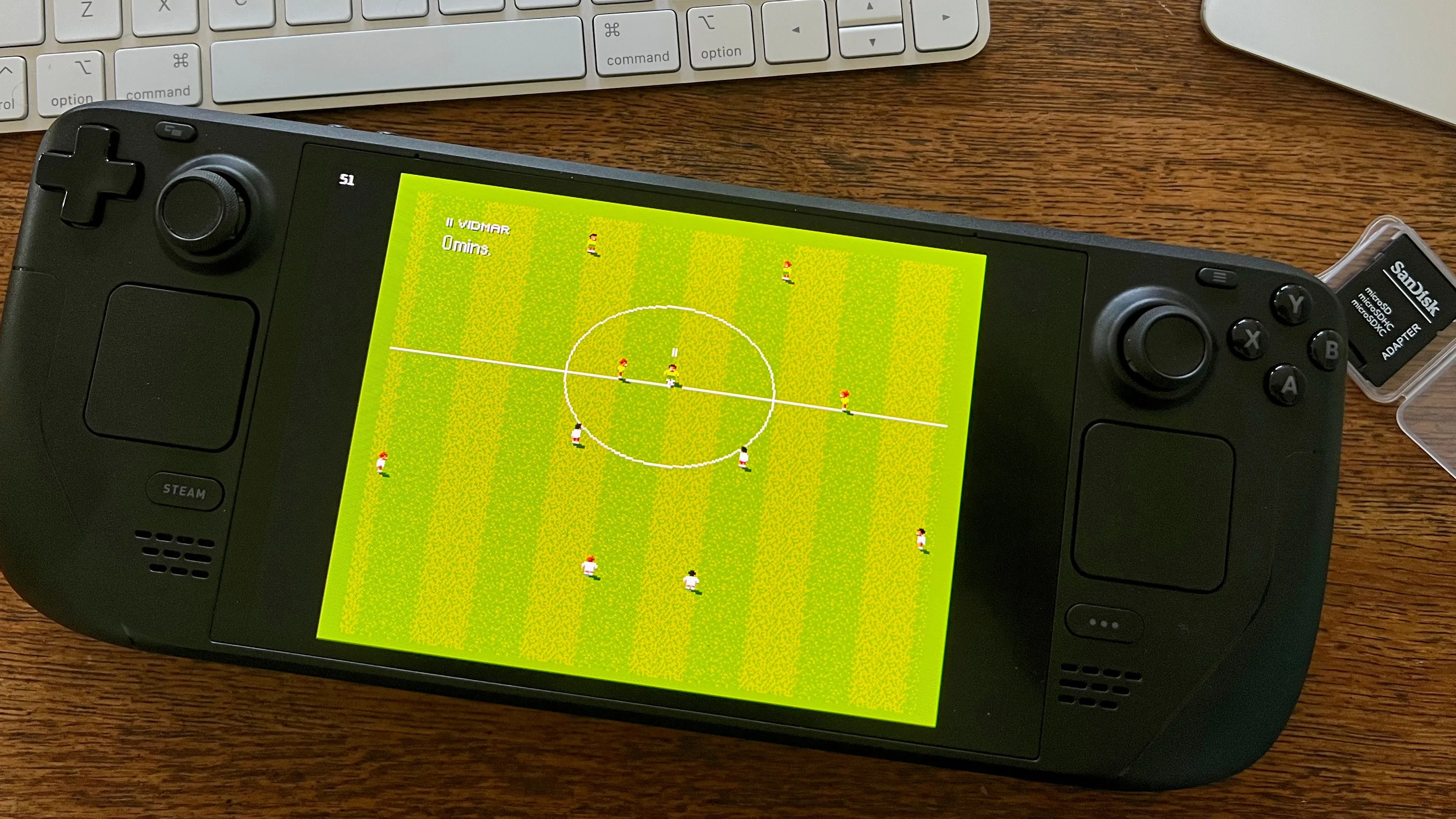 Game Sensible World of Soccer được giả lập mượt mà trên Steam Deck