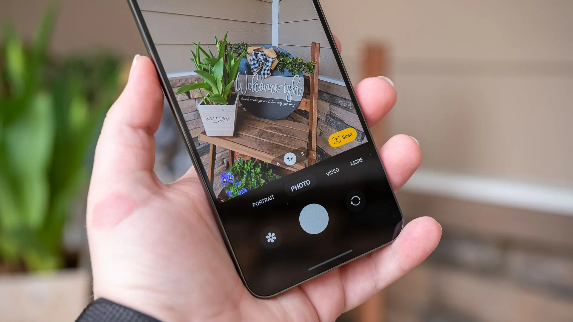 Giao diện ứng dụng camera trên điện thoại Samsung Galaxy S23+
