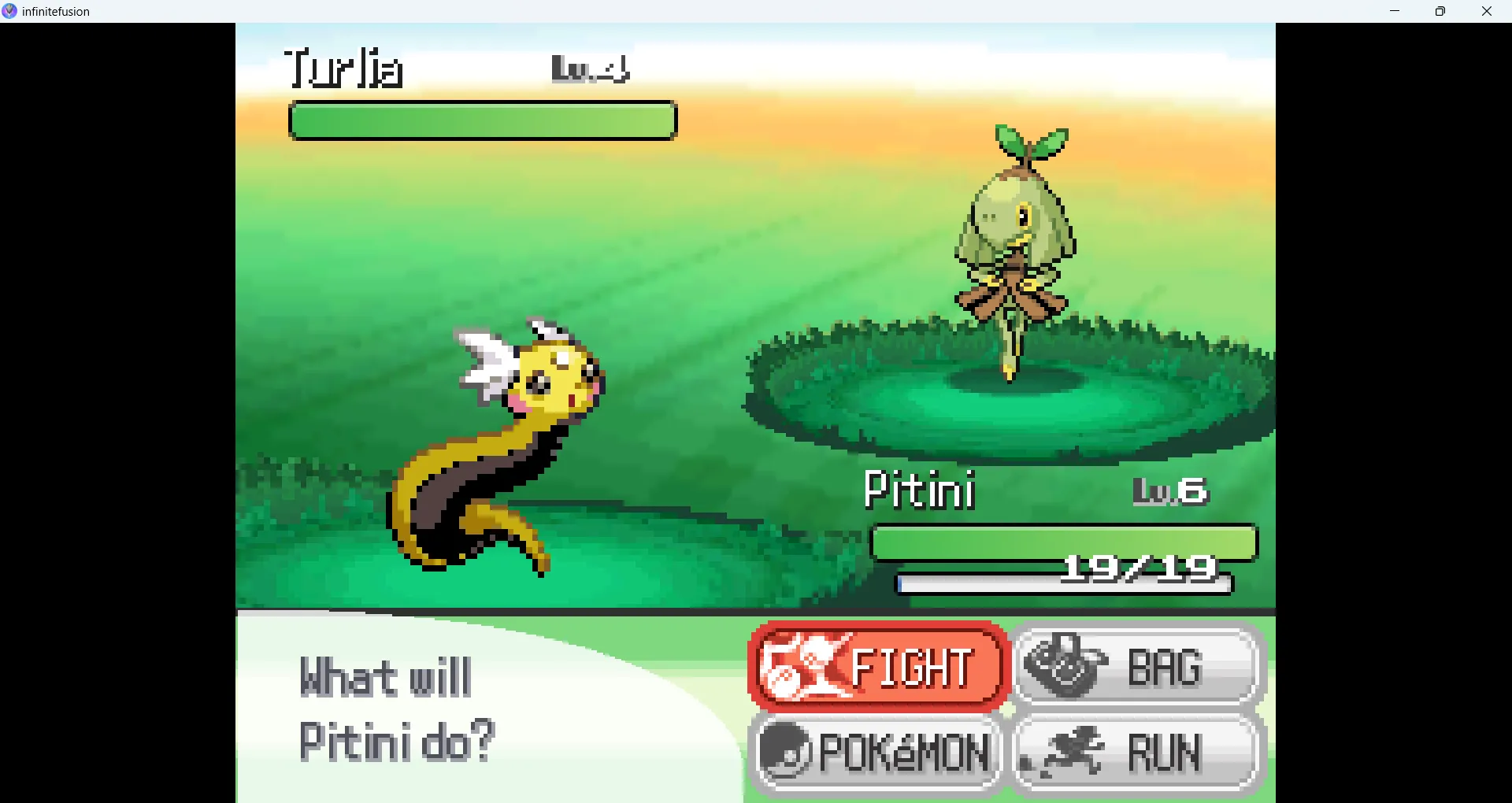 Hai Pokémon hợp thể đối mặt trong một trận đấu căng thẳng của ROM hack Infinite Fusion, thể hiện tính ngẫu nhiên và thử thách mới