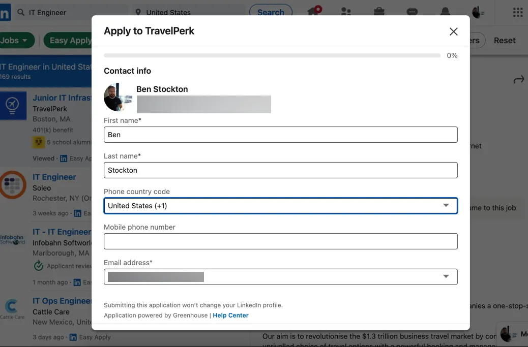 Mẫu đơn ứng tuyển nhanh (Easy Apply) trên LinkedIn, cho phép ứng viên nộp hồ sơ chỉ với vài cú nhấp chuột