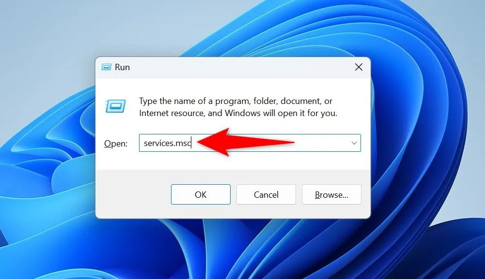 Mở cửa sổ Services (Dịch vụ) để quản lý các tiến trình Windows
