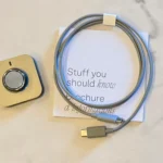 Nội dung hộp đựng Oura Ring 4