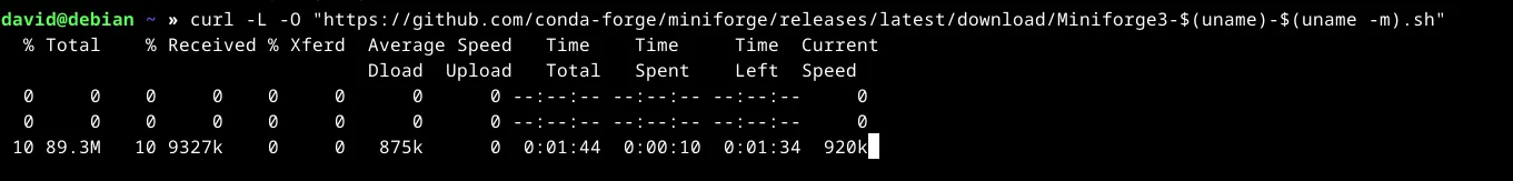 Quá trình tải xuống Miniforge Conda bằng lệnh Curl trong Terminal trên Linux