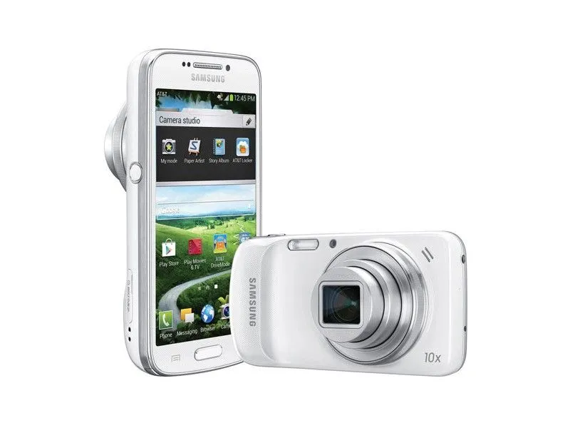 Samsung Galaxy S4 Zoom với ống kính zoom quang học lớn nhô ra từ mặt lưng