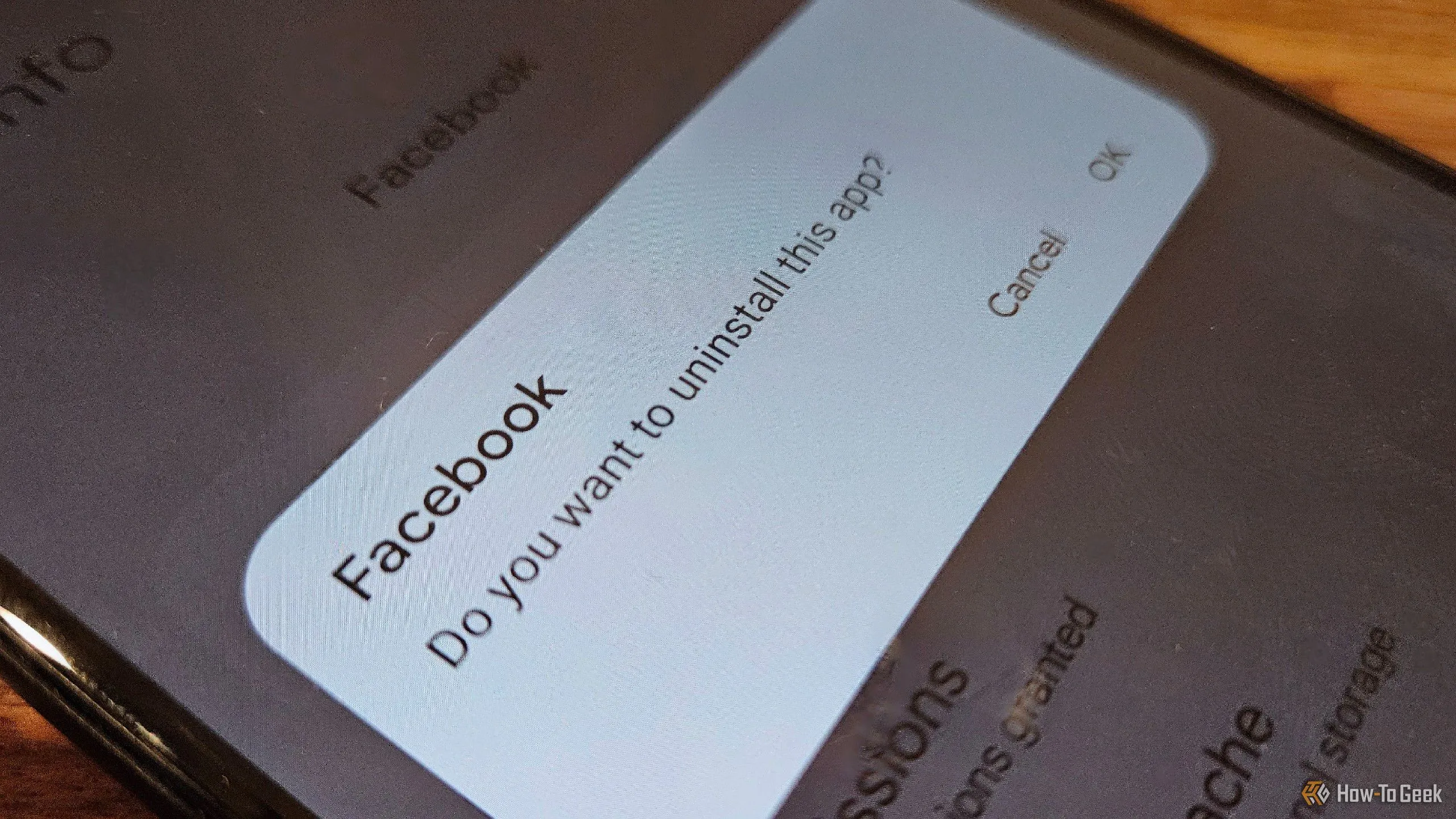 Thông báo gỡ cài đặt ứng dụng Facebook trên thiết bị Android