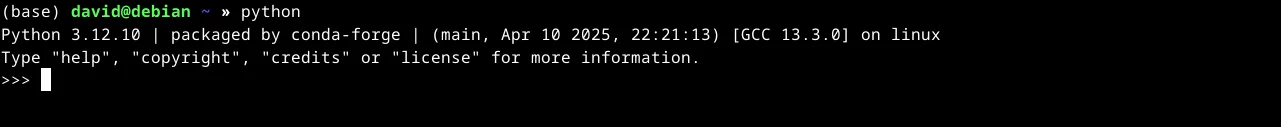 Trình thông dịch Python từ Mamba đang chạy trong Terminal trên Linux, hiển thị phiên bản được cài đặt bởi conda-forge
